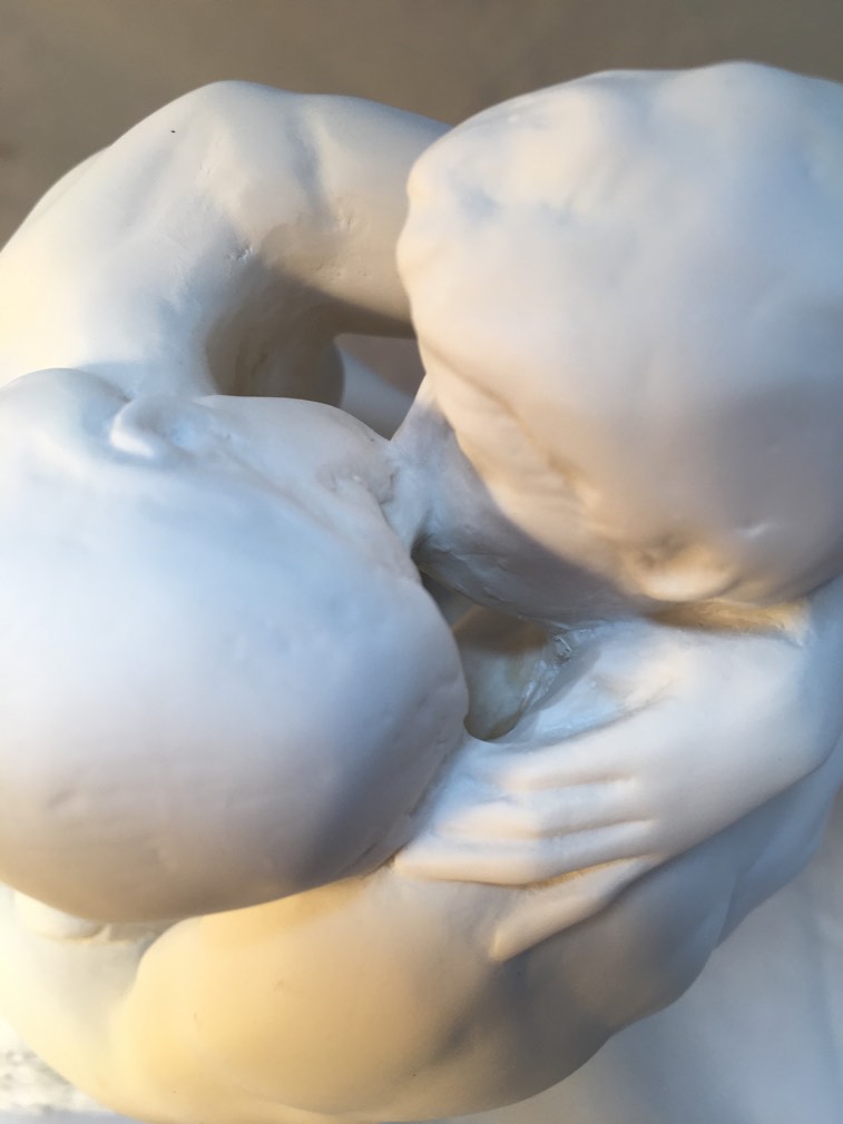 The Kiss Statue Lovers by Rodin White - Large