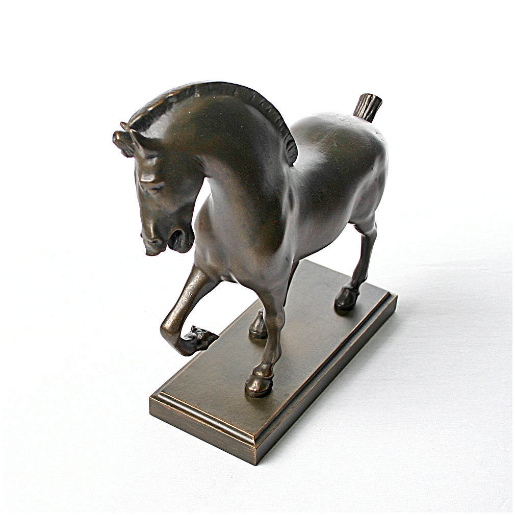 Horse Statue Active Walking Renaissance by Leonardo daVinci School Desk Statue