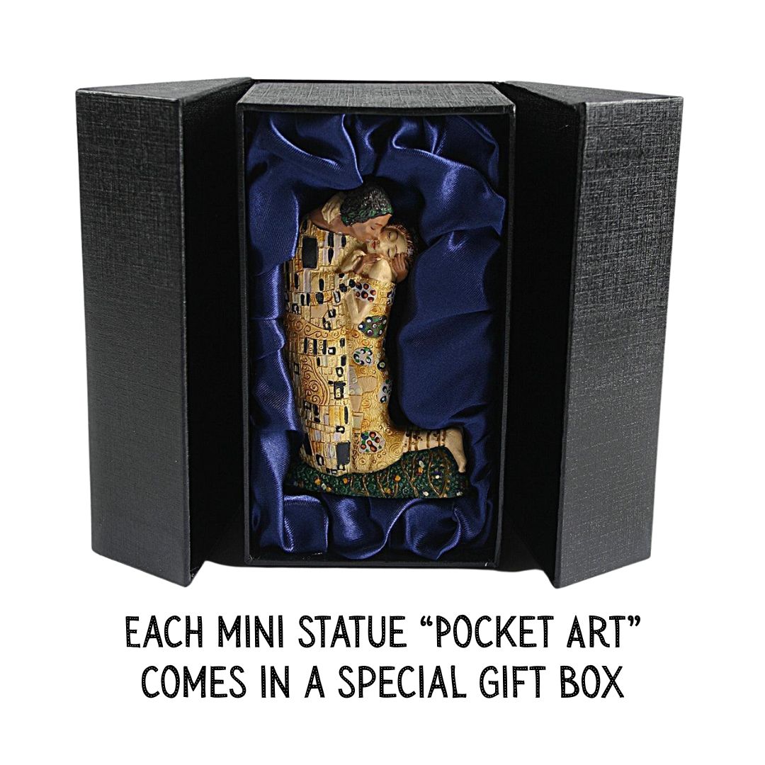 Pocket Art Pompon Polar Bear Miniature Statue