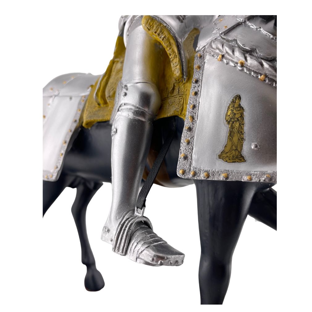 Knight and Horse Wearing Armor Statue Philadelphia Museum of Art 14.25H