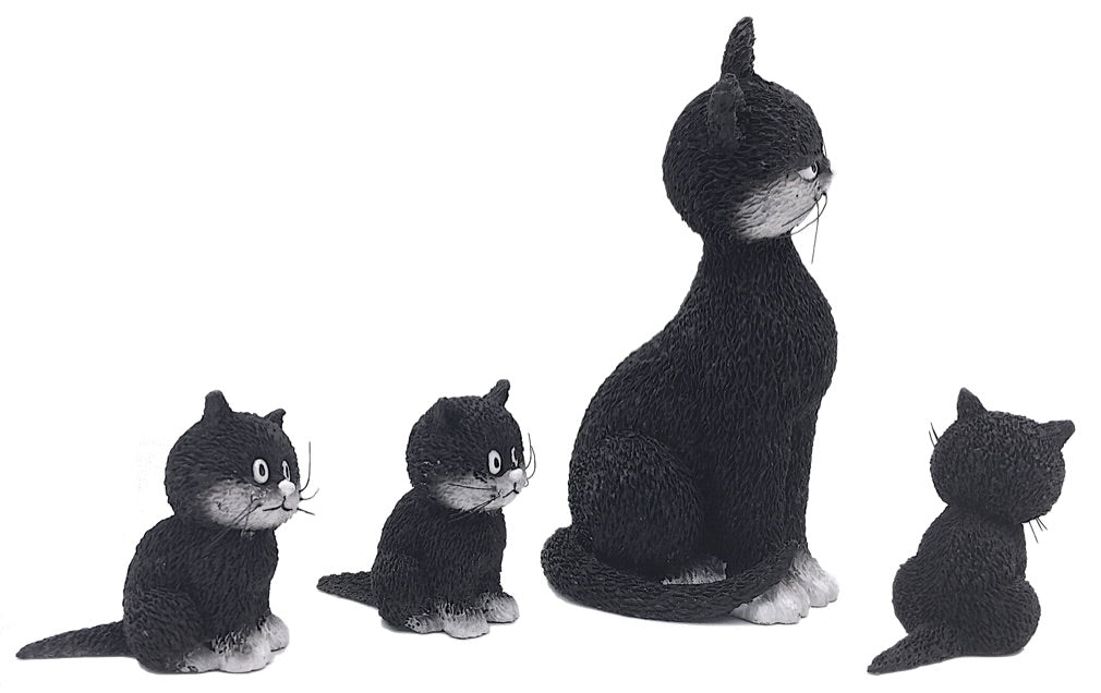 Momma Cat with her Three Kittens by Dubout