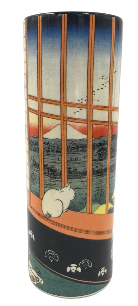 Hiroshige Cat Sees Mount Fuji Japanese Bud Flower Ceramic Vase